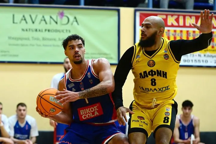 Η Δόξα Λευκάδας κράτησε τον MVP Ρόμπινσον και για τη Stoiximan GBL