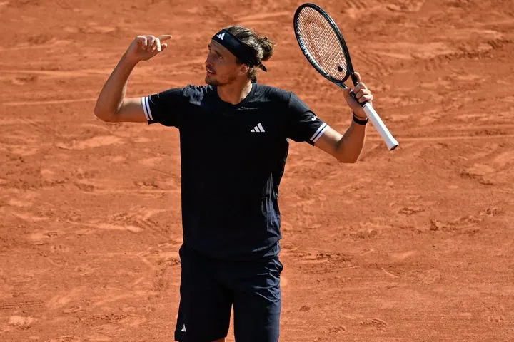 Roland Garros: Πόσο διήρκησε o επικός τελικός του Ζβέρεφ κόντρα στον Κομπόλι