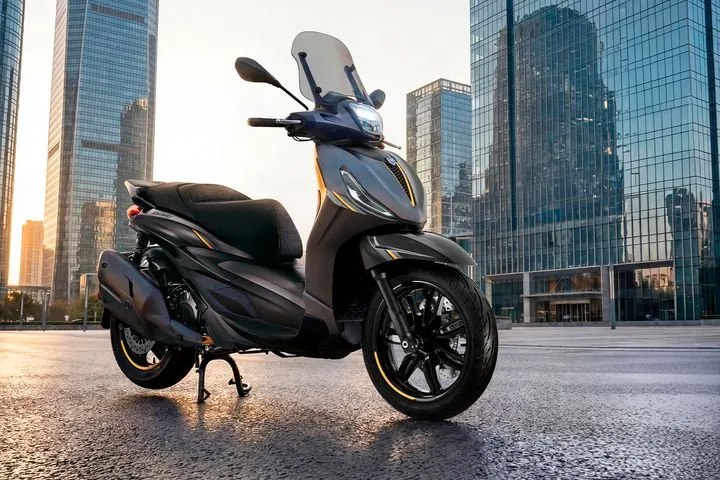Η Piaggio γιορτάζει τα 25 χρόνια του Beverly με την επετειακή έκδοση “25th Anniversary” -Η τιμή της στην Ελλάδα