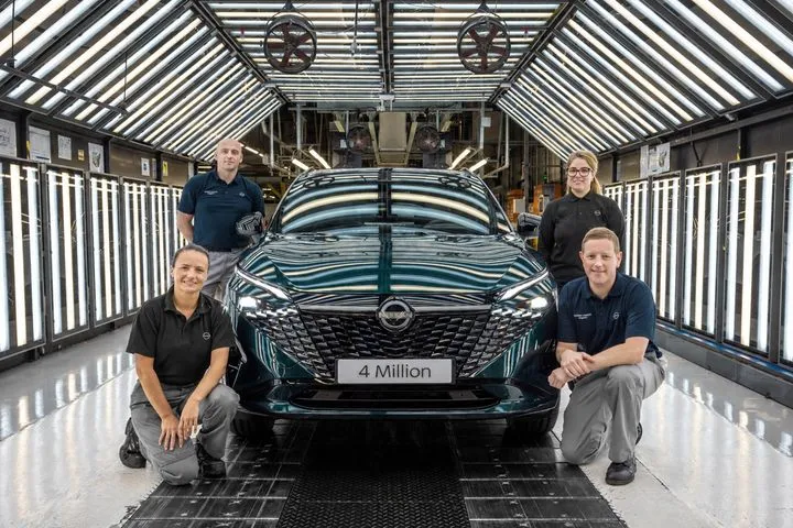 Το μοντέλο που ξεκίνησε τα SUV, το Nissan Qashqai, ξεπέρασε τις 4 εκατομμύρια πωλήσεις στην Ευρώπη- VIDEO