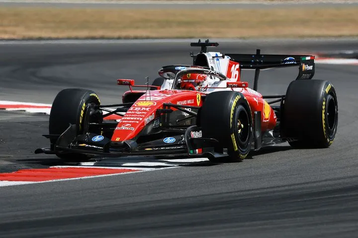 Πώς βλέπει η Ferrari τις ελπίδες νίκης στην Ουγγαρία, σε μια πίστα που ταιριάζει στην SF-26
