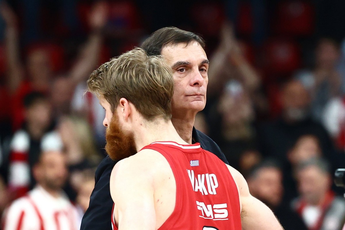 Το μεγάλο φάουλ στην υπόθεση του Γουόκαπ με τον Ολυμπιακό                                          Το μεγάλο φάουλ στην υπόθεση του Γουόκαπ με τον Ολυμπιακό