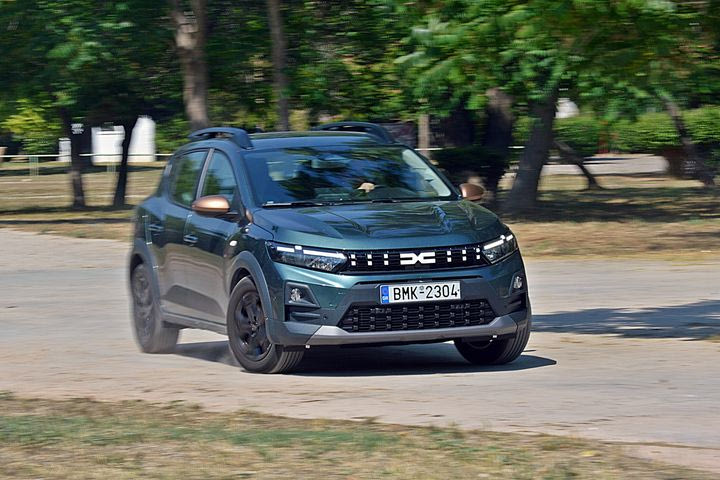 Δοκιμάζουμε το νέο Dacia Sandero Stepway στην έκδοση με τον κινητήρα βενζίνης- υγραερίου και την πολύ καλή τιμή