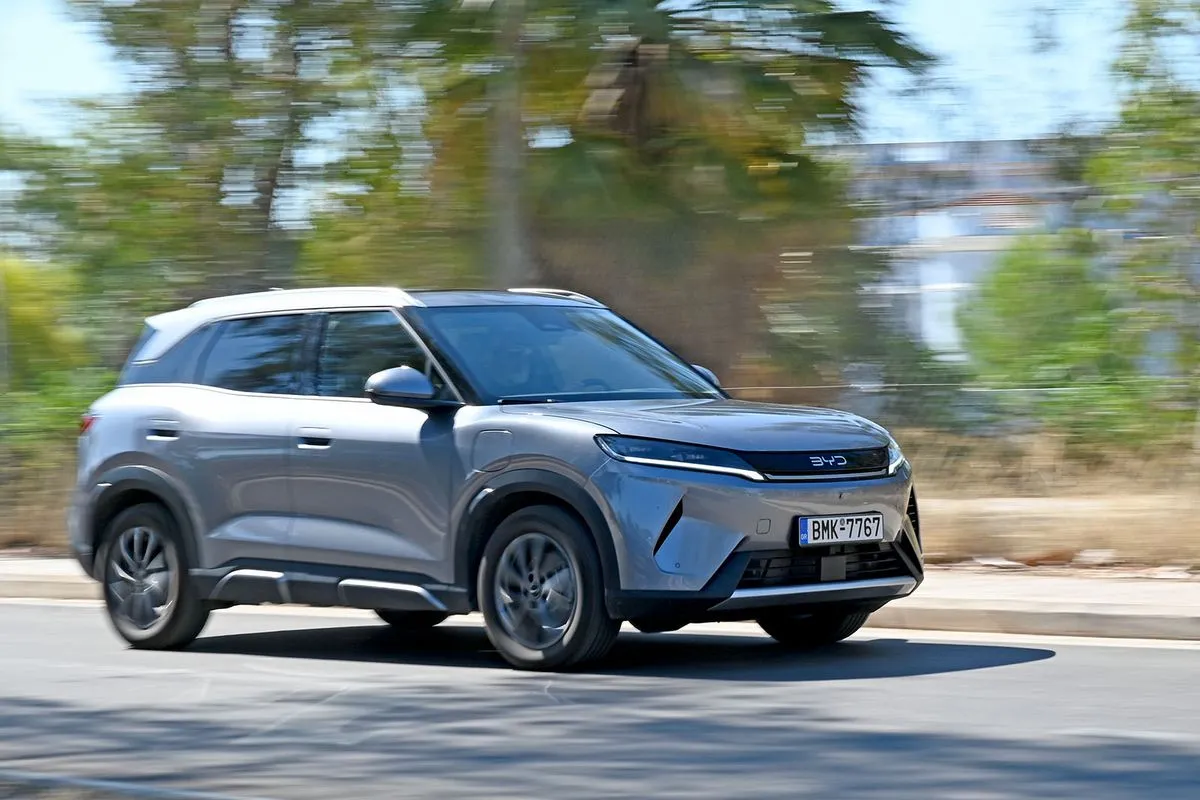 Δοκιμή του BYD Atto 2 DM-i, ενός μεγάλου άλματος προς τα προσιτά Plug-in υβριδικά SUV