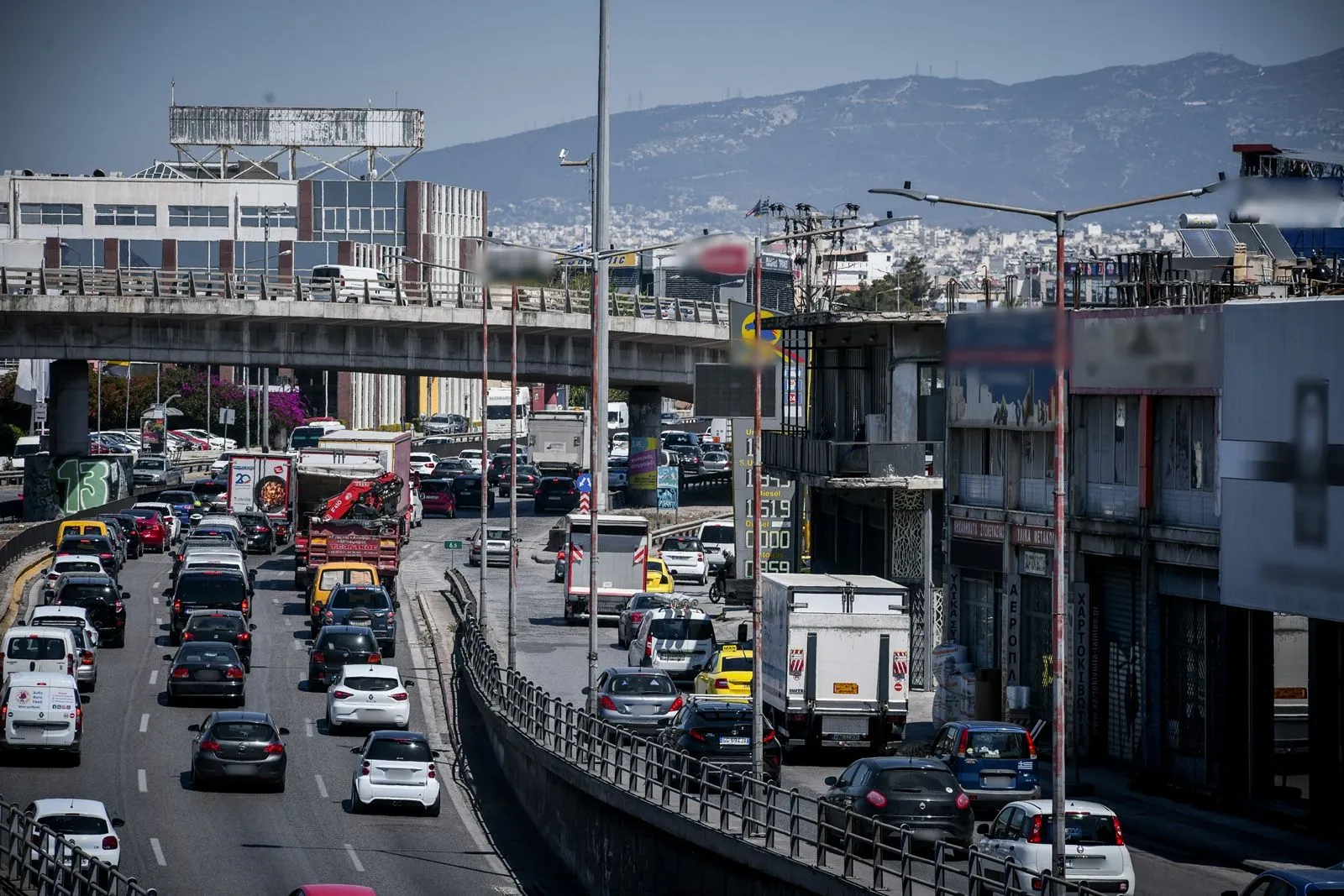 Βροχή τα πρόστιμα: 12,5 εκατομμύρια ευρώ για 32 χιλιάδες ανασφάλιστα οχήματα
