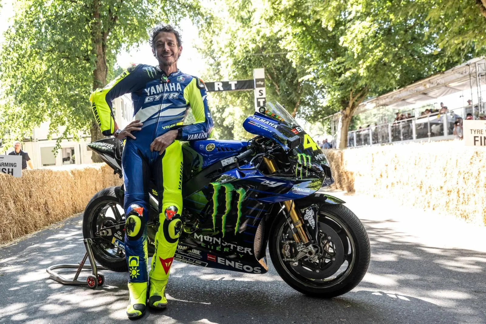 Επανένωση του Ρόσι με τη Yamaha M1 στο Goodwood -Ποιος είναι ο νέος στόχος του “γιατρού” στους αγώνες