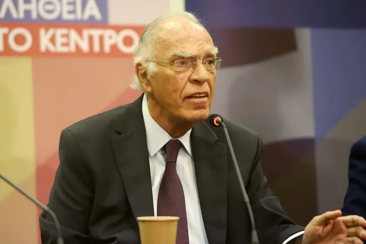 Πέθανε ο Βασίλης Λεβέντης
