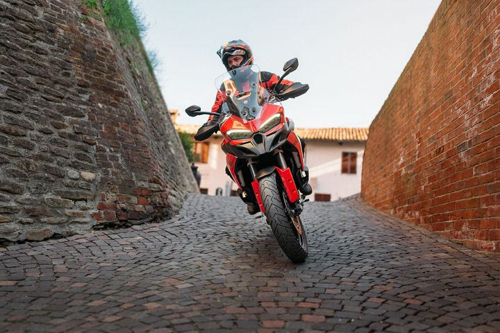 Η νέα Ducati Multistrada V2 & V2 S με επιτόκιο 2,9% και δώρο γνήσιο εξοπλισμό Ducati αξίας έως 1.500 ευρώ