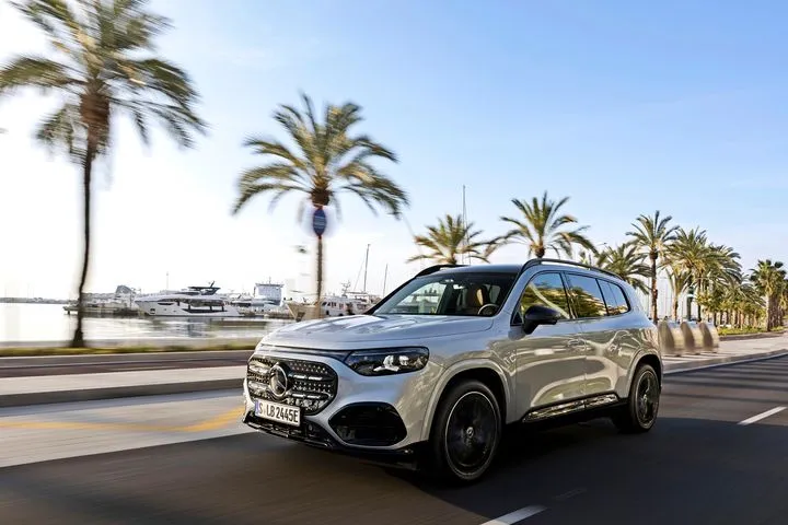 Στην Ελλάδα η νέα Mercedes-Benz GLB- Το premium SUV στα καλύτερά του, με 49.500 ευρώ για την GLB200 με τους 163 ίππους