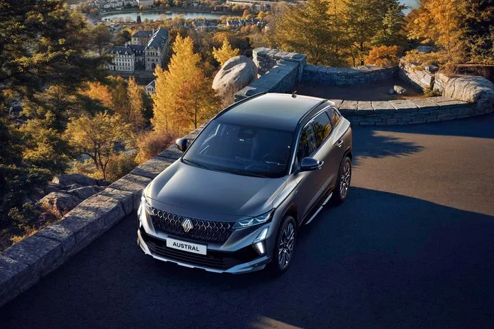 Τα SUV της Renault τώρα με όφελος έως και 4.400 ευρώ- Austral και Captur με εξαιρετικές εκδόσεις για κάθε ανάγκη