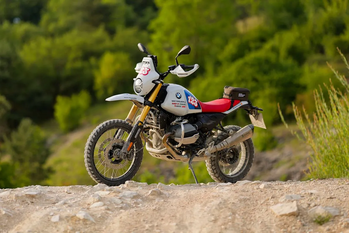 Η BMW R 12 G/S με την αγωνιστική “ενδυμασία” του GS Trophy Competition