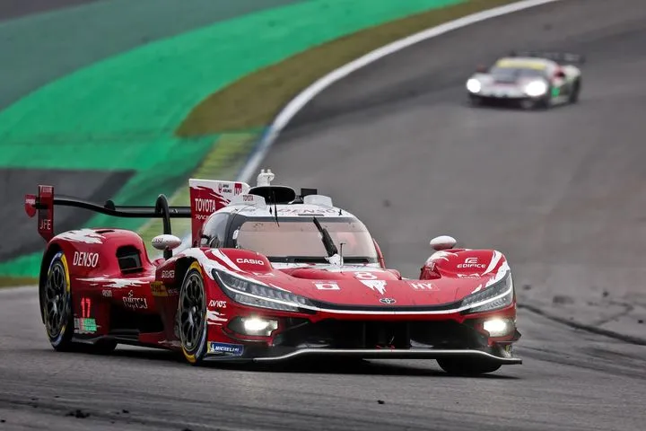 Η Toyota στο WEC παραμένει στην κορυφή της κατάταξης μετά και τον 6ωρο αγώνα του Σάο Πάολο