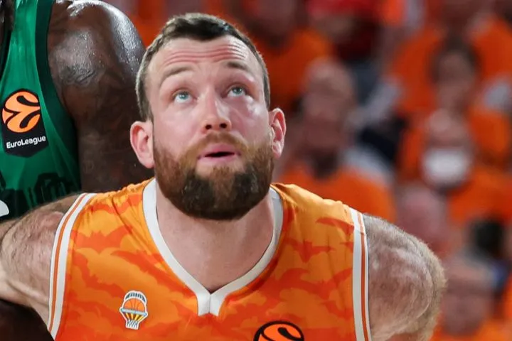 Ο Κοστέλο άφησε τη EuroLeague για την Ιαπωνία και έγινε ο πιο ακριβοπληρωμένος rookie της λίγκας