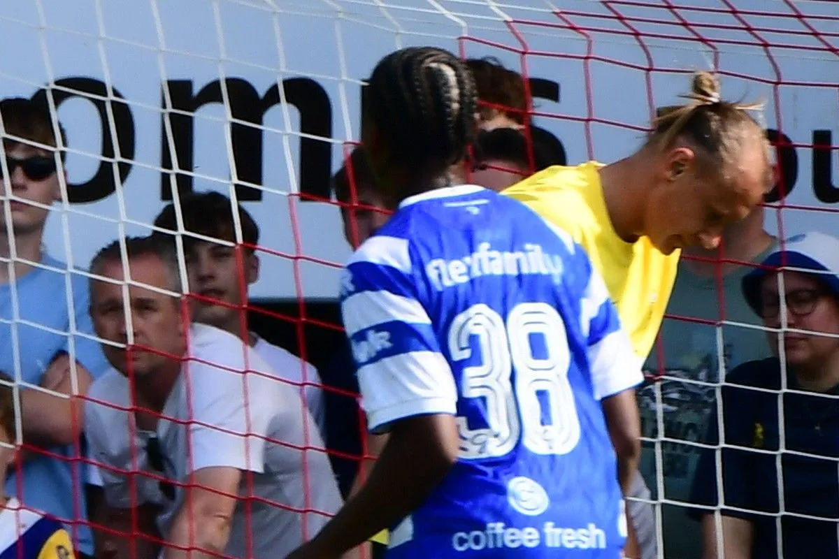 Το 2-1 για τη Ντε Γκράαφσαπ