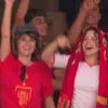 Μουντιάλ 2026: Χαβιέ Μπαρδέμ, Πενέλοπε Κρουζ και Ροζαλία πανηγυρίζουν χορεύοντας την πρόκριση της Ισπανίας