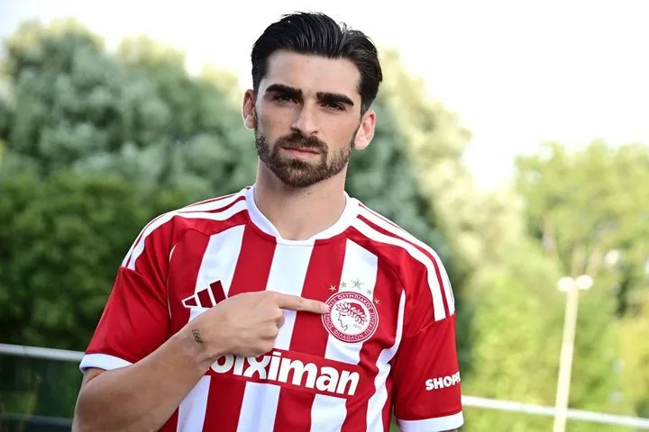 Ζότα Σίλβα: “Η συμμετοχή στην Ευρώπη ένας από τους λόγους που ήρθα στον Ολυμπιακό, μπορώ να εγγυηθώ προσπάθεια και αφοσίωση”