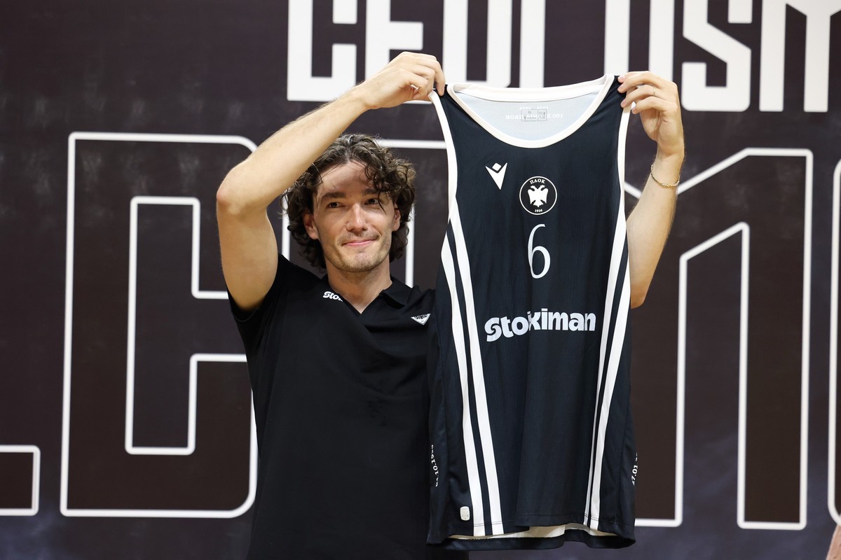 Ο Τζέντι Όσμαν αποκάλυψε γιατί έφυγε από τον Παναθηναϊκό, αλλά και τις δύο ομάδες που τον ήθελαν πριν από τον ΠΑΟΚ                                          Ο Τζέντι Όσμαν αποκάλυψε γιατί έφυγε από τον Παναθηναϊκό, αλλά και τις δύο ομάδες που τον ήθελαν πριν από τον ΠΑΟΚ