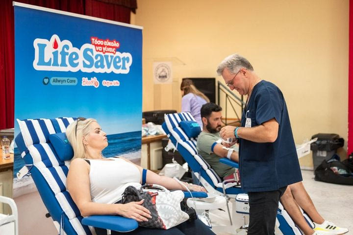 Οι κάτοικοι της Σαλαμίνας έγιναν «Life Savers» – Αγκάλιασαν τη δράση του Allwyn Care και συμμετείχαν στην εθελοντική αιμοδοσία και εγγραφή νέων δοτών μυελού των οστών