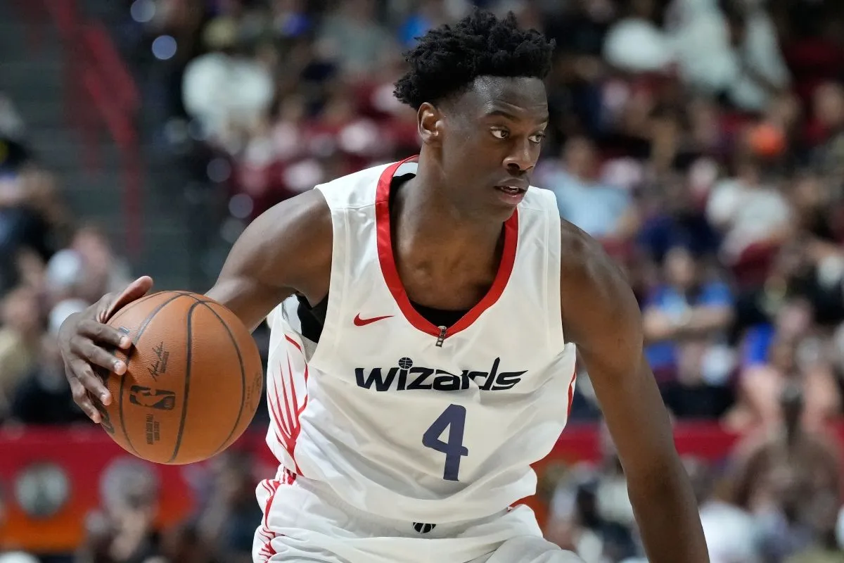 NBA: Εντυπωσιακό ντεμπούτο του Έι Τζέι Ντιμπάντσα στο Summer League, νίκη για τους Γουίζαρντς