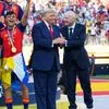 Μουντιάλ 2026: Ο Ινφαντίνο τραβούσε τον Τραμπ για να φύγει από το σημείο της απονομής