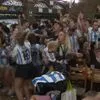 Χαμός και στην Βαρκελώνη: Πανηγυρισμοί από Αργεντίνους και Καταλανούς για τον Μέσι και την αλμπισελέστε