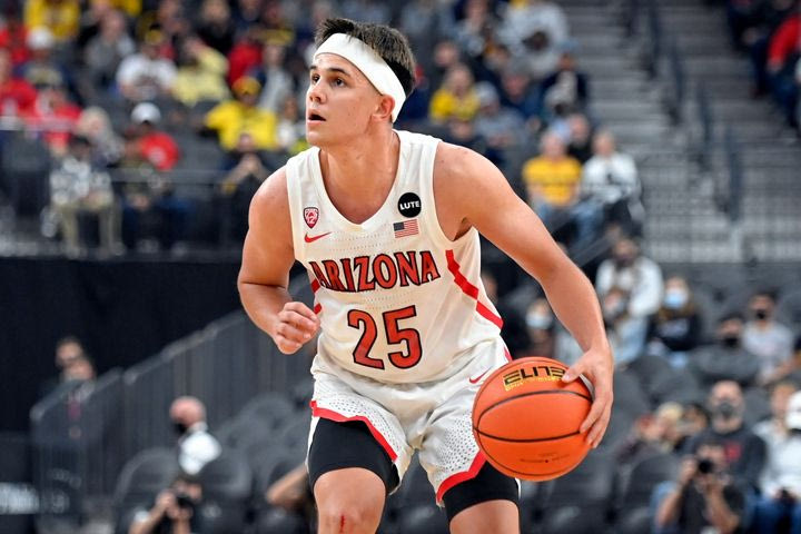 Σύλληψη του πρώην NCAA παίκτη Κερ Κρίισα από το FBI για υπόθεση φερόμενης απάτης