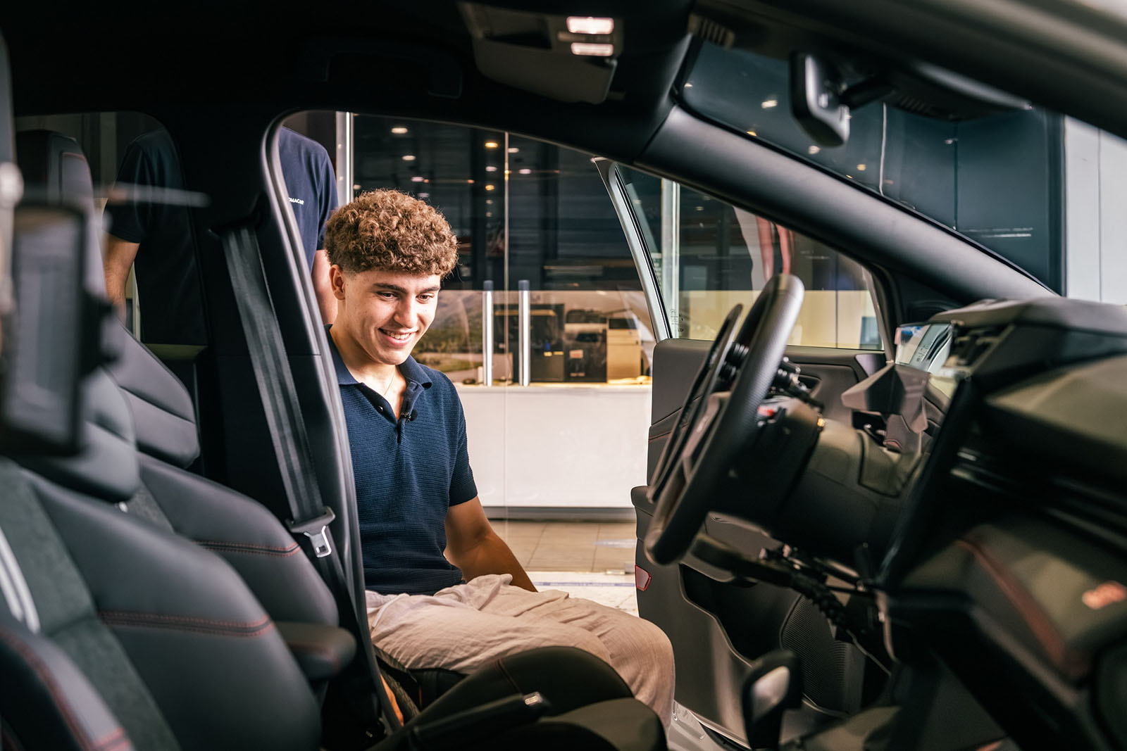 Οι προηγμένες τεχνολογίες της Ford εξασφαλίζουν ανεξαρτησία στις μετακινήσεις και μετατρέπονται σε σύμμαχο ζωής                                          Οι προηγμένες τεχνολογίες της Ford εξασφαλίζουν ανεξαρτησία στις μετακινήσεις και μετατρέπονται σε σύμμαχο ζωής