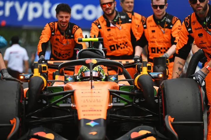 To νέο πρόσωπο της F1 για το 2031: Κινητήρες V8, ελαφρύτερα μονοθέσια, ανεφοδιασμός στα πιτς
