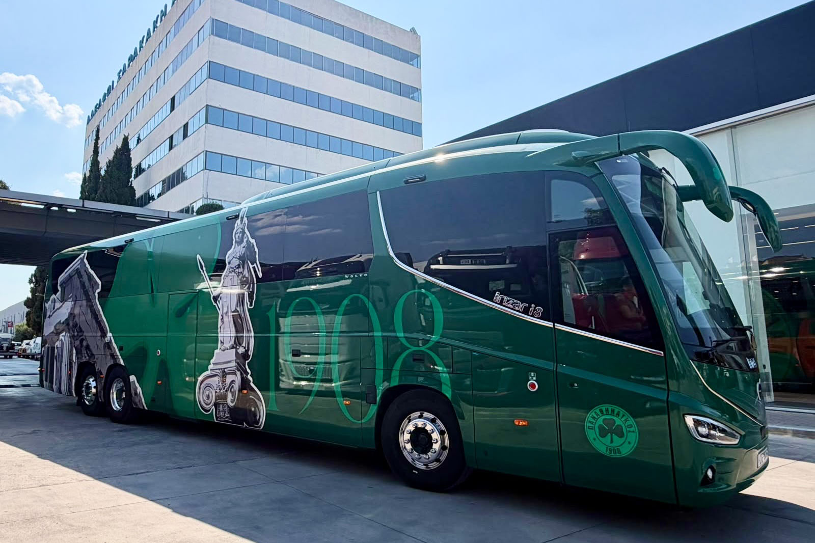 Το νέο, υπερσύγχρονο λεωφορείο Volvo Irizar i8 της ΠΑΕ Παναθηναϊκός -Δείτε τις φωτογραφίες                                          Το νέο, υπερσύγχρονο λεωφορείο Volvo Irizar i8 της ΠΑΕ Παναθηναϊκός -Δείτε τις φωτογραφίες