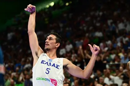 Ο Λαρεντζάκης έφτασε τις 100 συμμετοχές με την Εθνική