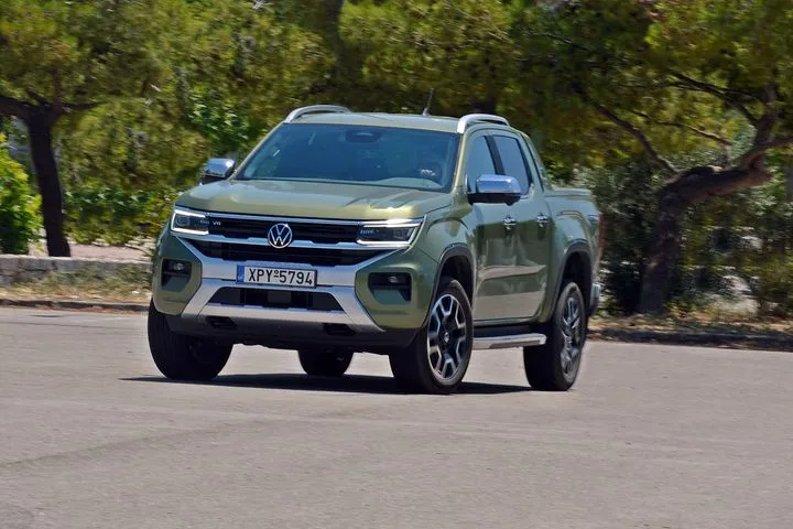 Δοκιμή του pick-up VW Amarok με τον diesel κινητήρα των 3,0 λίτρων που “παίζει δυνατά” και ως πολυτελές SUV