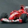 Η Ferrari με τα χρώματα της “εποχής Σουμάχερ” στη Μόντσα, για δύο μεγάλες επετείους της με τον Γερμανό θρύλο