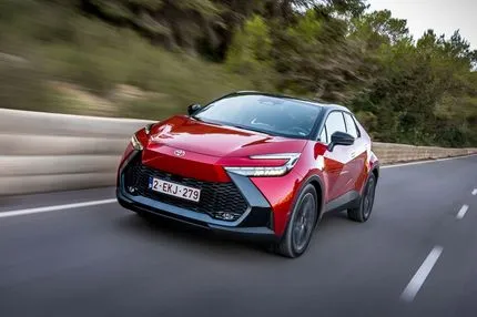 C-HR: Δέκα χρόνια επιτυχίας στην Ελλάδα και στην Ευρώπη για το best seller SUV της Toyota