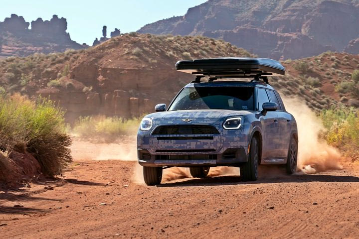 Στα Βραχώδη Όρη η νέα έκδοση του MINI Countryman που “κυνηγάει” την περιπέτεια- Τον Οκτώβριο τα αποκαλυπτήρια