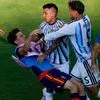 Βαριά καμπάνα από τη FIFA σε Παρέδες και Μολίνα που έκαναν ρινγκ το γήπεδο μετά την ήττα της Αργεντινής στον τελικό του Μουντιάλ, από την Ισπανία