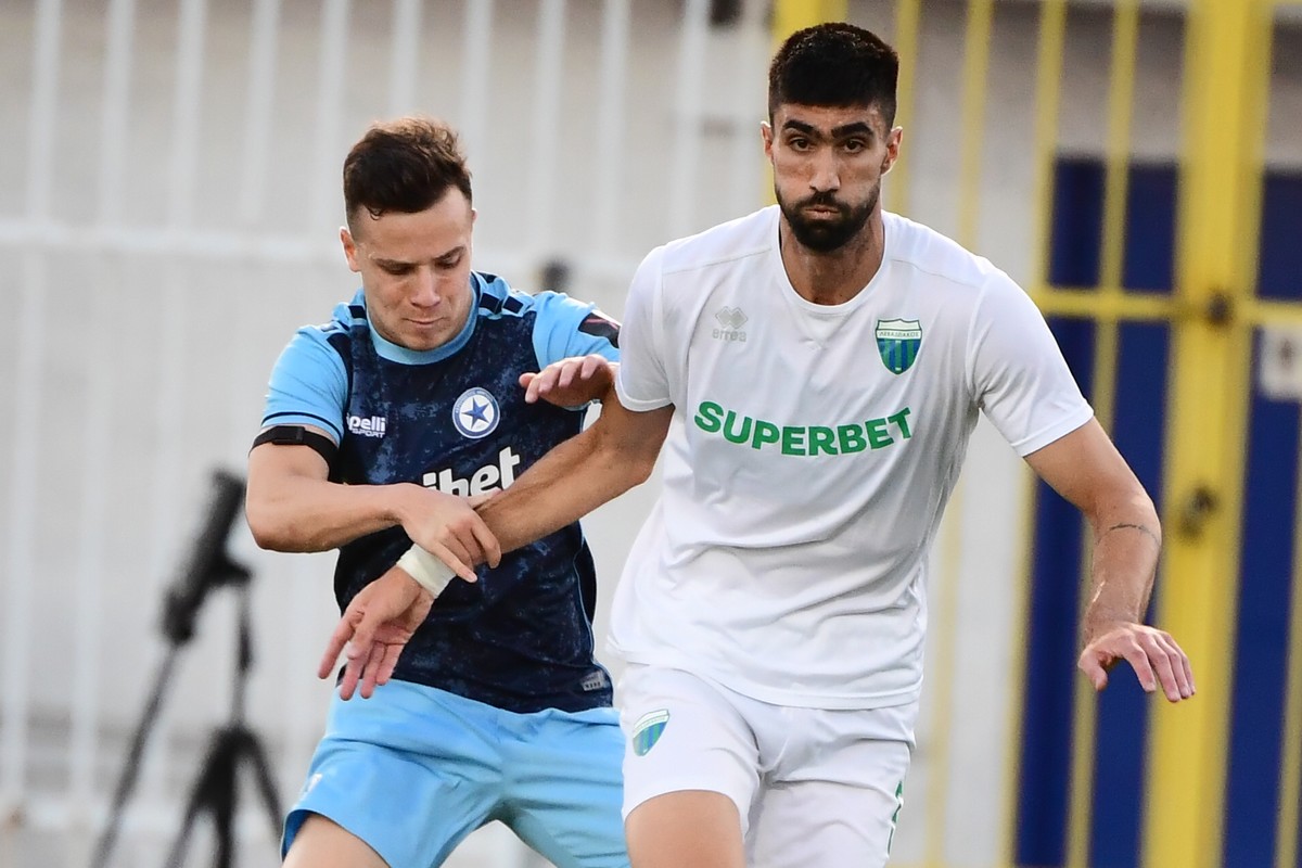 Ο Λεβαδειακός επικράτησε με 1-0 του Ατρομήτου στο Περιστέρι στο τελευταίο φιλικό των δύο ομάδων                                          Ο Λεβαδειακός επικράτησε με 1-0 του Ατρομήτου στο Περιστέρι στο τελευταίο φιλικό των δύο ομάδων