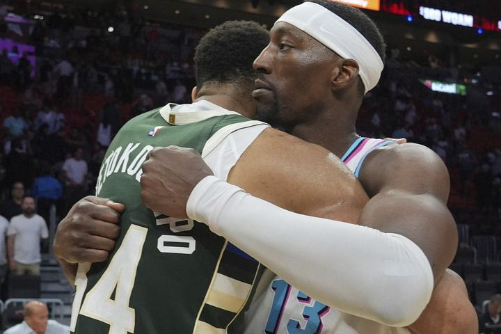 NBA: Οι Χιτ ψάχνουν το ιδανικό παρατσούκλι για το δίδυμο Γιάννη – Αντεμπάγιο και ζητούν ιδέες από τους φιλάθλους