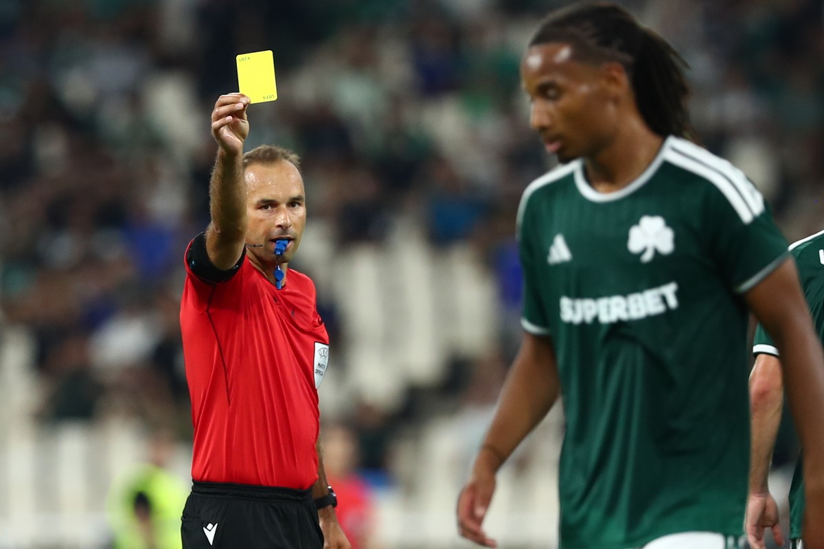 Έντονη δυσαρέσκεια για την UEFA από τον Παναθηναϊκό: "Οι διαιτητικές αποφάσεις αλλοίωσαν το αποτέλεσμα του αγώνα με τη Χράντετς Κράλοβε"                                          Έντονη δυσαρέσκεια για την UEFA από τον Παναθηναϊκό: "Οι διαιτητικές αποφάσεις αλλοίωσαν το αποτέλεσμα του αγώνα με τη Χράντετς Κράλοβε"