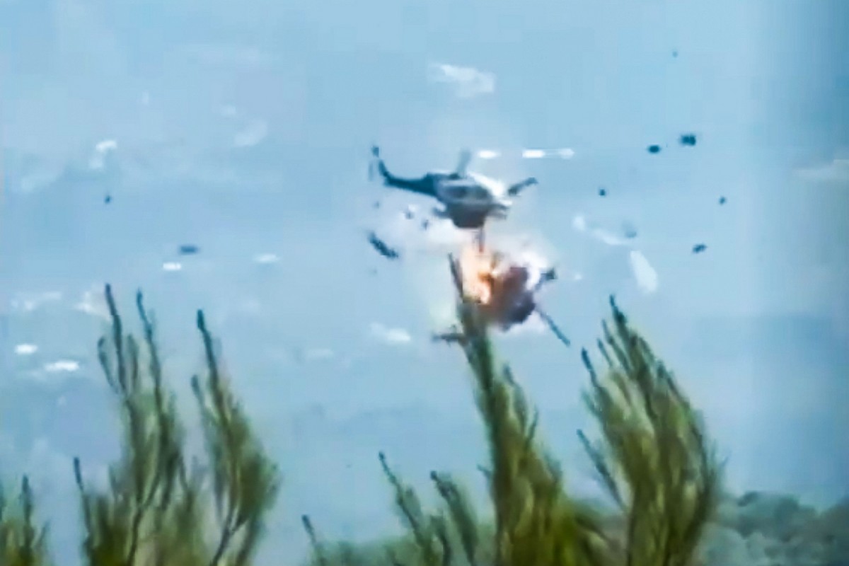 To VIDEO ΣΟΚ από τη σύγκρουση των δύο ελικοπτέρων στη φωτιά της Ψάθας                                          To VIDEO ΣΟΚ από τη σύγκρουση των δύο ελικοπτέρων στη φωτιά της Ψάθας
