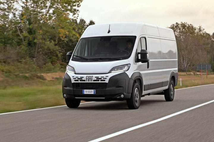 Ducato: Το εμβληματικότερο επαγγελματικό της Fiat “έχει ένσημα” 45 ετών