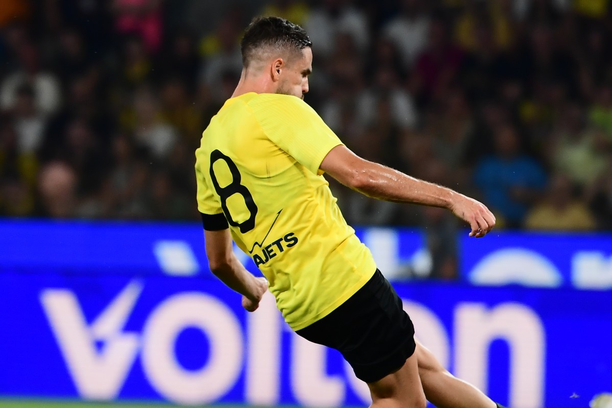 Χατ-τρικ ο Γκατσίνοβιτς και 4-0 η ΑΕΚ                                          Χατ-τρικ ο Γκατσίνοβιτς και 4-0 η ΑΕΚ