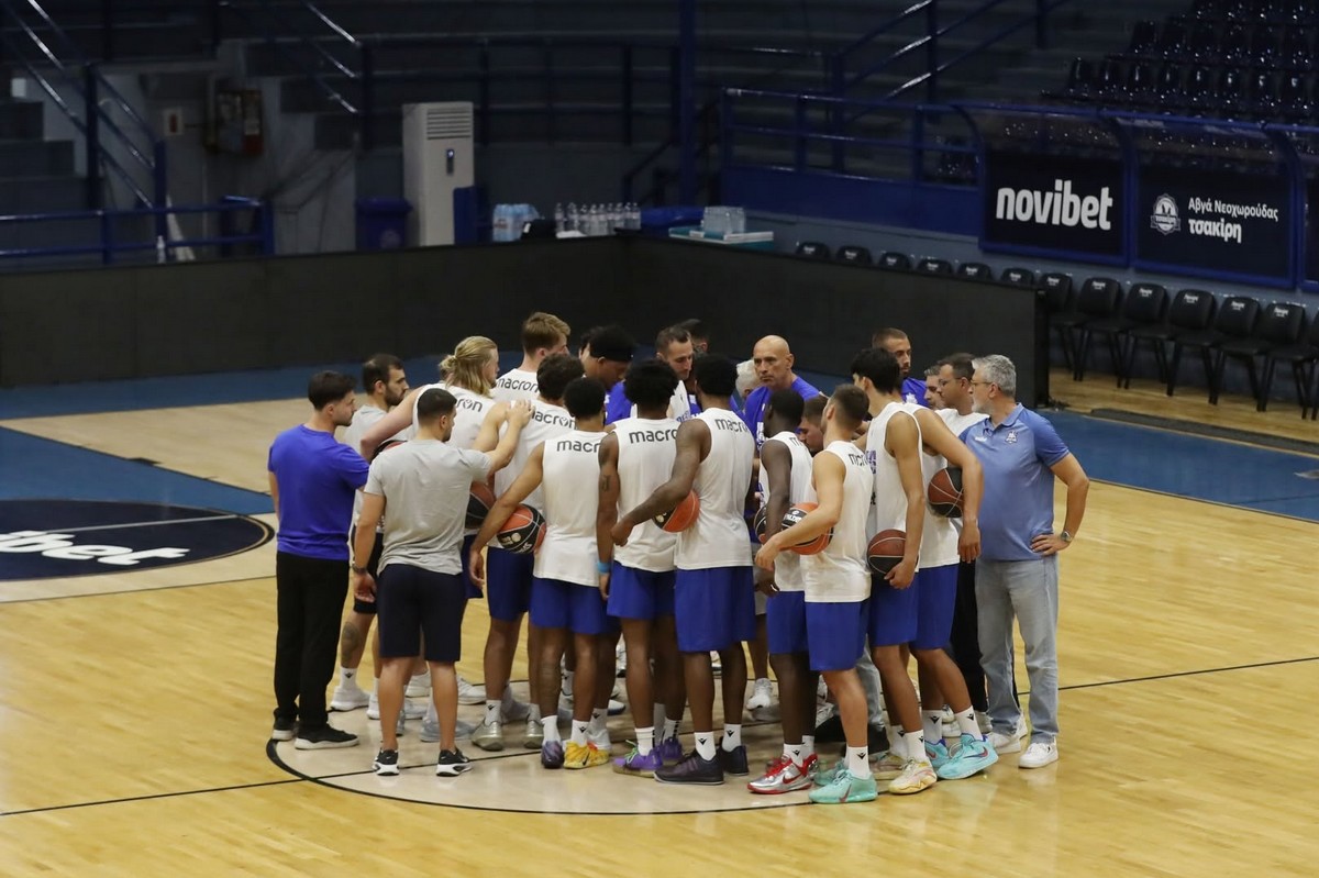 Άπαντες παρόντες στην πρώτη προπόνηση του Ηρακλή για τη σεζόν 2026/27                                          Άπαντες παρόντες στην πρώτη προπόνηση του Ηρακλή για τη σεζόν 2026/27