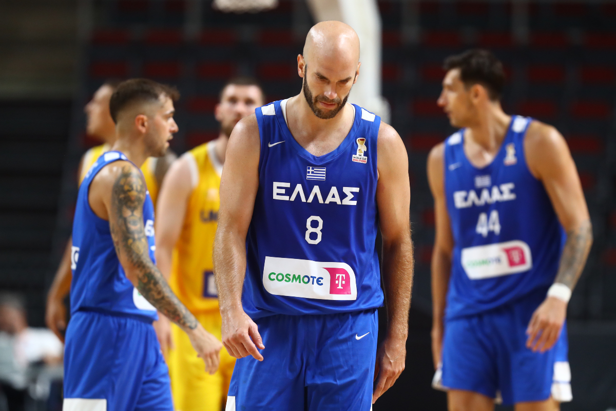 Η πρόκριση δεν χάθηκε, το κυνήγι της Γεωργίας και τα παράθυρα που ανοιγοκλείνουν περίεργα για την Εθνική                                          Η πρόκριση δεν χάθηκε, το κυνήγι της Γεωργίας και τα παράθυρα που ανοιγοκλείνουν περίεργα για την Εθνική