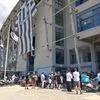 ΠΑΟΚ: Πανό κατάληψης στην Τούμπα, αντιδράσεις για την πώληση του Κωνσταντέλια