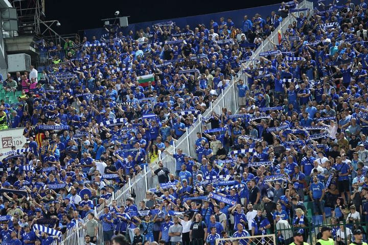 Το αστρονομικό πριμ που δίνει η Λέφσκι στους παίκτες της για πρόκριση επί της ΑΕΚ και ο Γκρούγιτς που ταξίδεψε για την Αθήνα