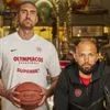 Nέα εμφάνιση του Ολυμπιακού: H κάμερα της Superbet στα backstage μαζί με Φουρνιέ και Μιλουτίνοβ