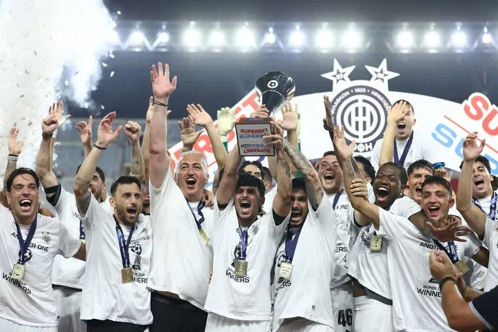 Η απονομή του Superbet Super Cup στον ΟΦΗ: Η κούπα στον ουρανό του Ηρακλείου