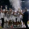 ΑΕΚ – ΟΦΗ: Απίστευτη fair-play κίνηση Ηλιόπουλου – Περίμενε δίπλα στην απονομή των Κρητικών για να χειροκροτήσει τους νικητές