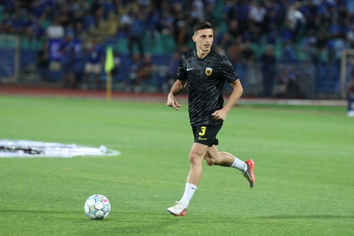 Λέφσκι – ΑΕΚ: Η μπάλα με τα αστέρια στα πόδια των ποδοσφαιριστών της Ένωσης