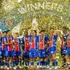 Η στιγμή που η Παρί Σεν Ζερμέν σήκωσε στον ουρανό της Αυστρίας το Super Cup Ευρώπης